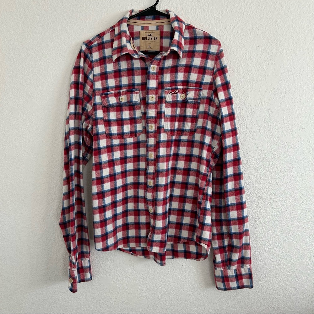 Hollister Men's Plaid Shirt in Red, Blue, and White